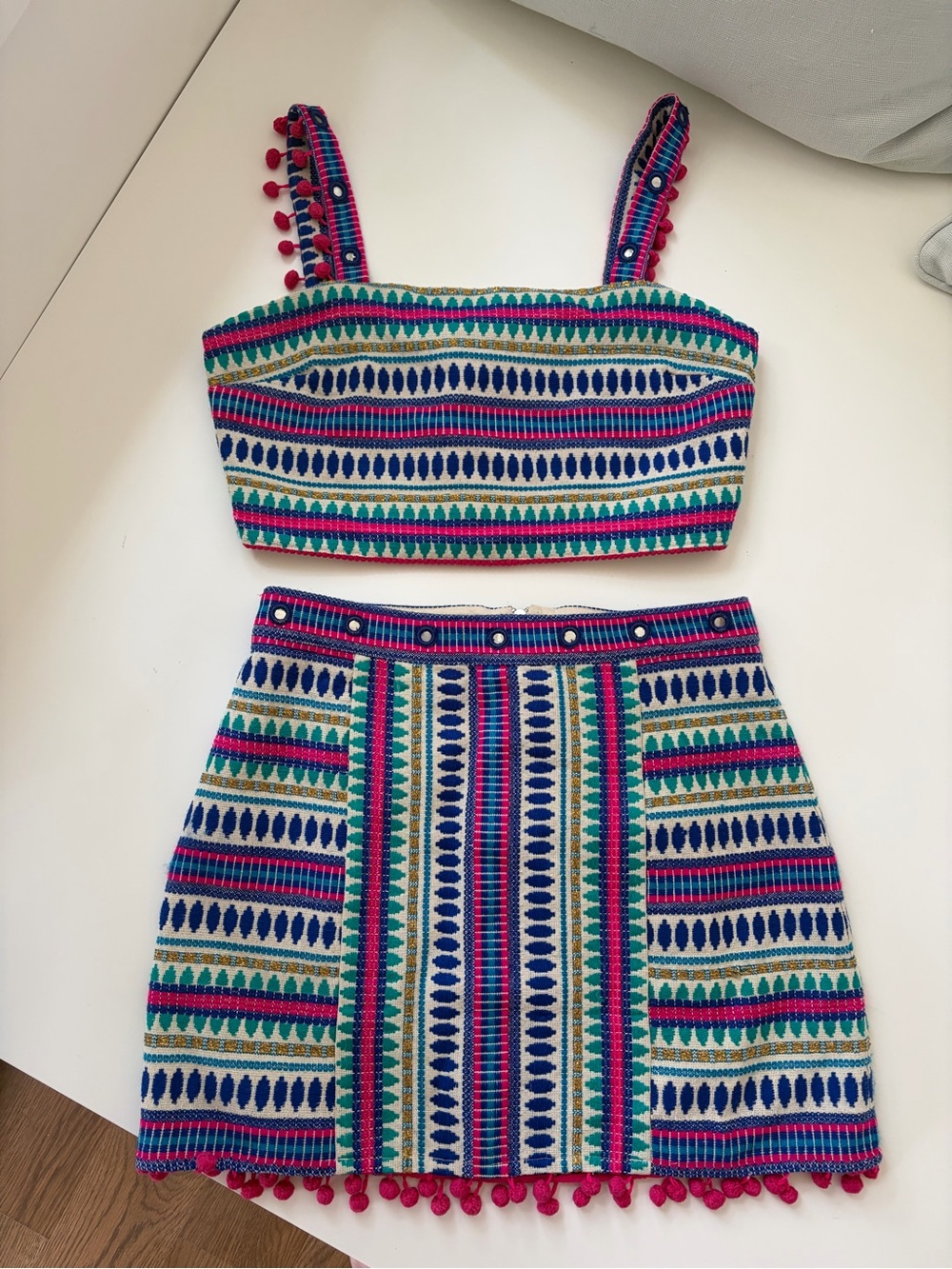 SAYLOR SET ! Colorful Striped Pom-Pom Mini Skirt and Cropped Top - size Medium